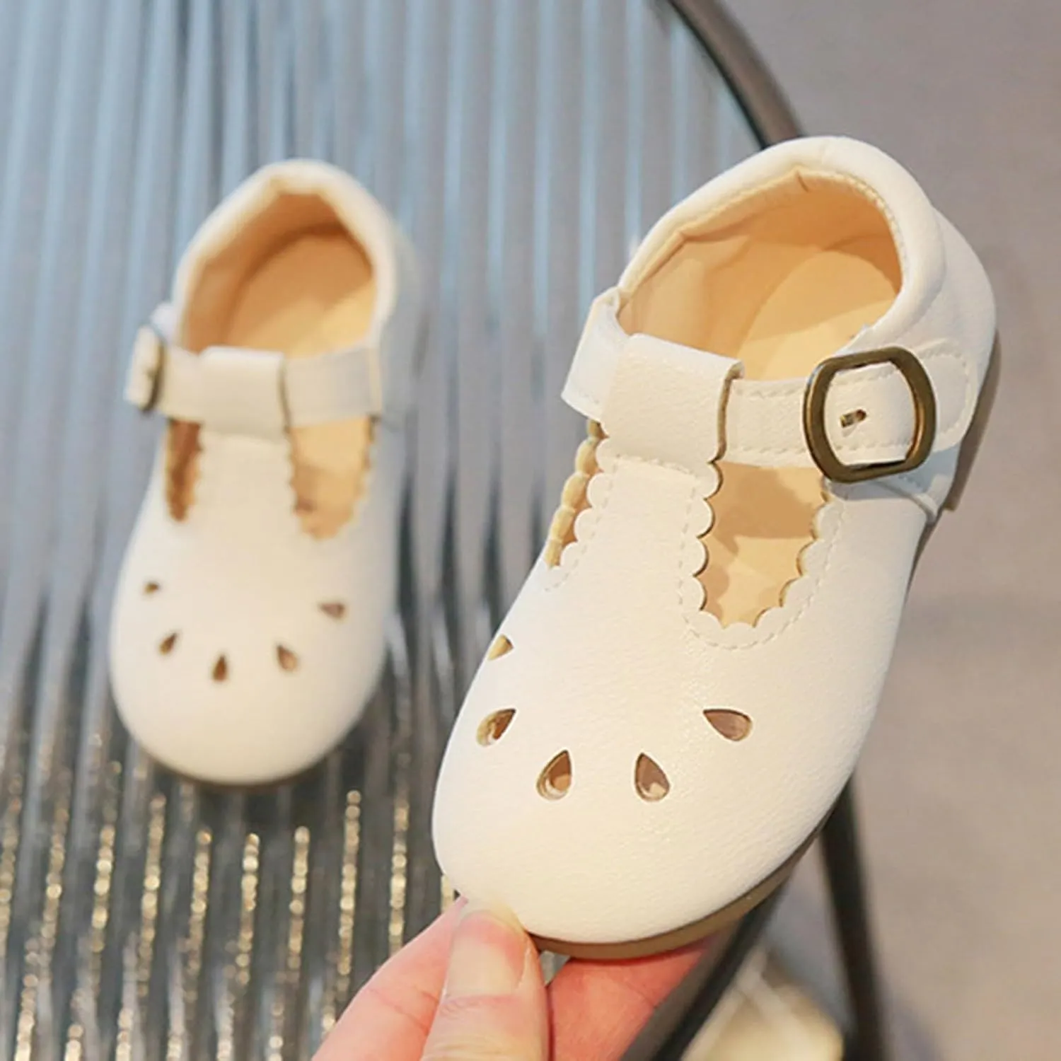 IWIHMIV Mary Jane Flat Shoes for Toddler Girls Hollowed Out Soft Soled Leather Dress Ballet Shoes