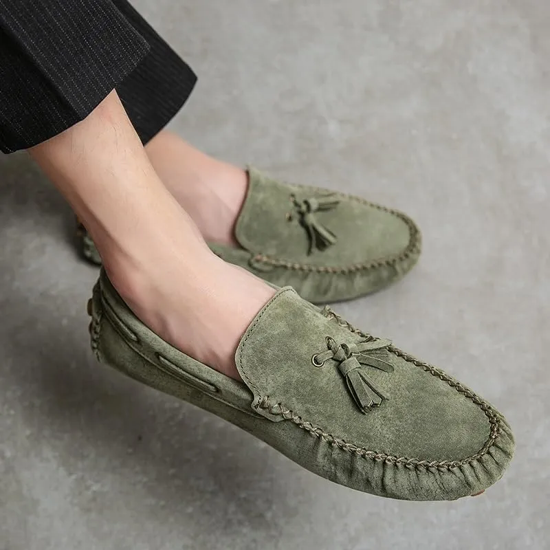 Men's Loafers Shoes Solid Color Round Toe Suede Vamp Tassel Driving Shoes Comfortable Slip Resistant Anti-Slip Fashion Slip-on