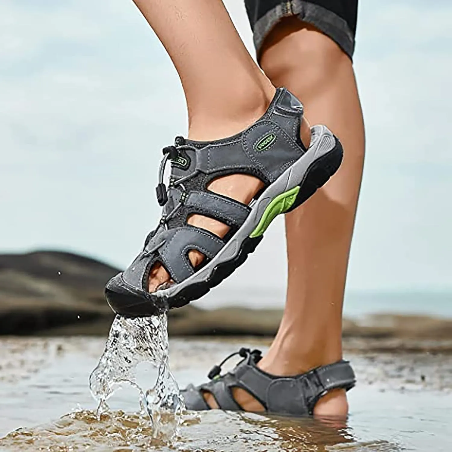 Men's Sport Sandals Outdoor Hiking Sandals Beach Shoes Closed Waterproof Sandals Lightweight Hiking Casual Sandals Water Shoes