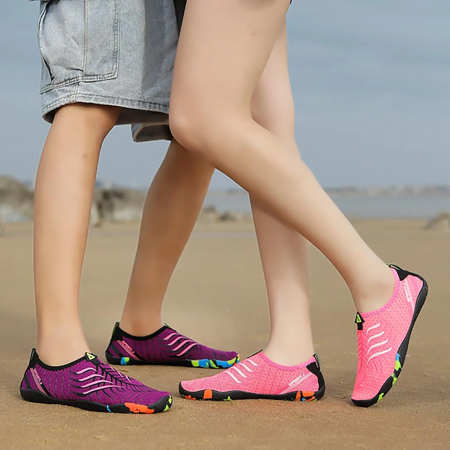 Mens Water Shoes Wide Feet Barefoot Aqua Socks Quick Dry Water Hiking Shoes for Pool Hiking Training Outdoor Water Sports