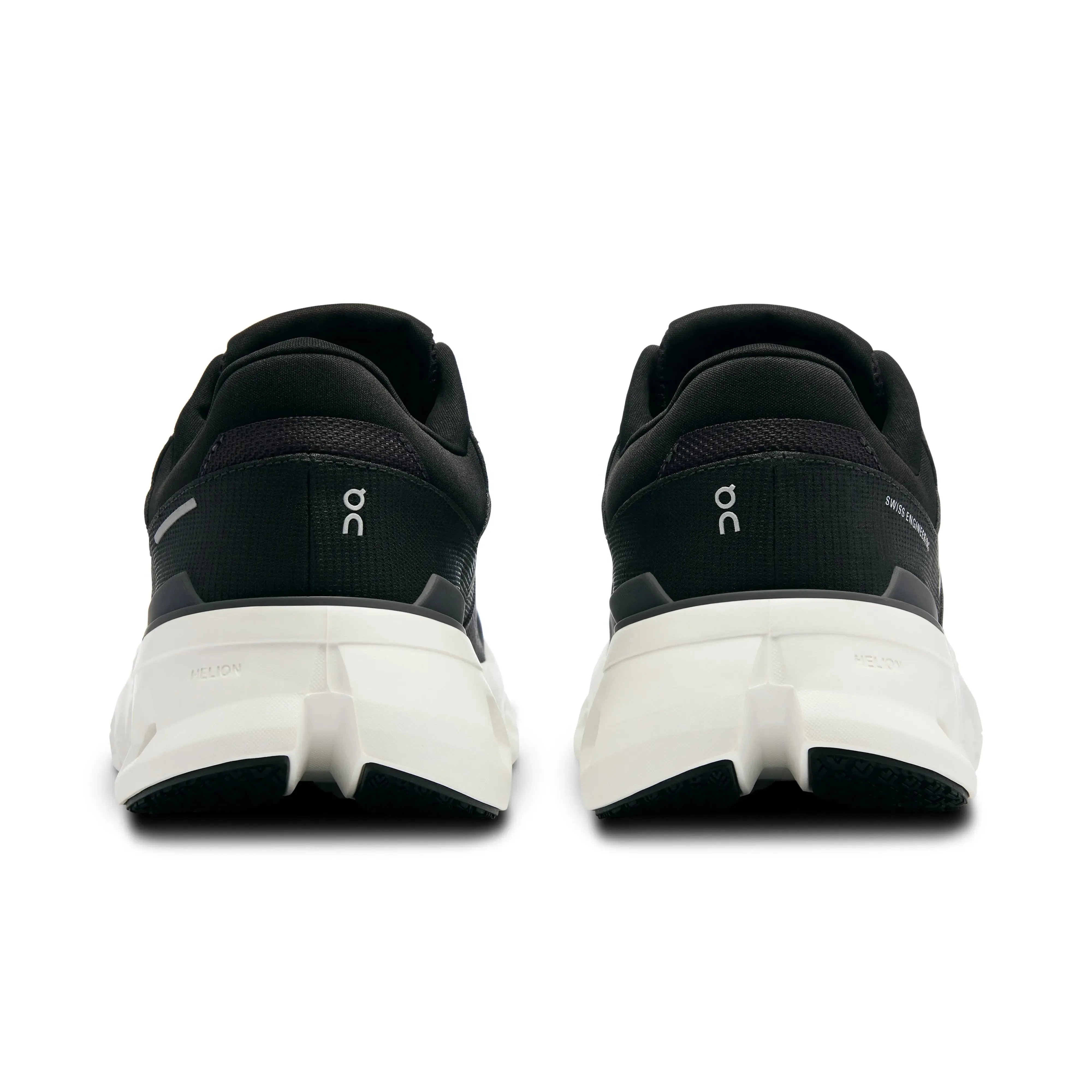Black Eclipse Womens Cloud Runner 2 for Optimal Running Experience